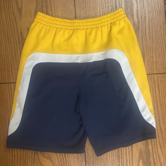 NCAA West Virginia Mountaineers Lightweight Performance Shorts - Picture 2 of 3